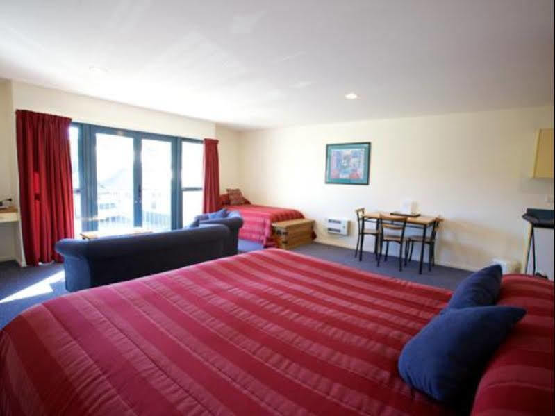 Akaroa Criterion Motel Εξωτερικό φωτογραφία
